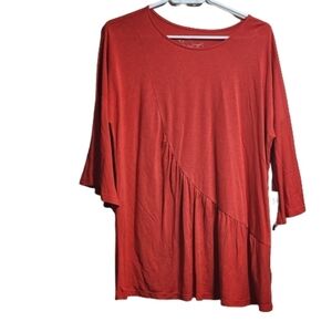 D2 by Diane Gilman short sleeve top tunic color rust size large